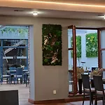 Barczyzna Medical فندق