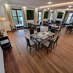Barczyzna Medical فندق 4*