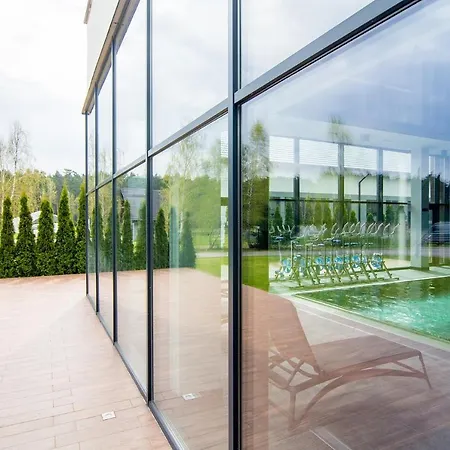 Barczyzna Medical ホテル 4*