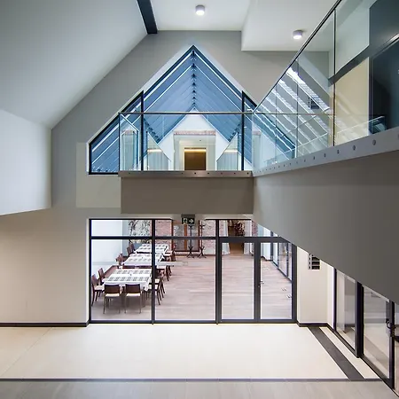 Barczyzna Medical 4* ネクラ